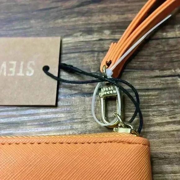Steve Madden Sweet Manderine Wrist Wallet - Picture 3 of 4